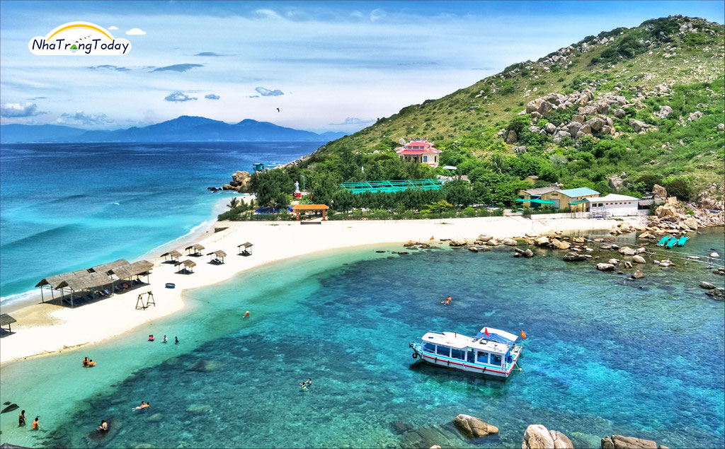 Tour Đảo Yến Nha Trang